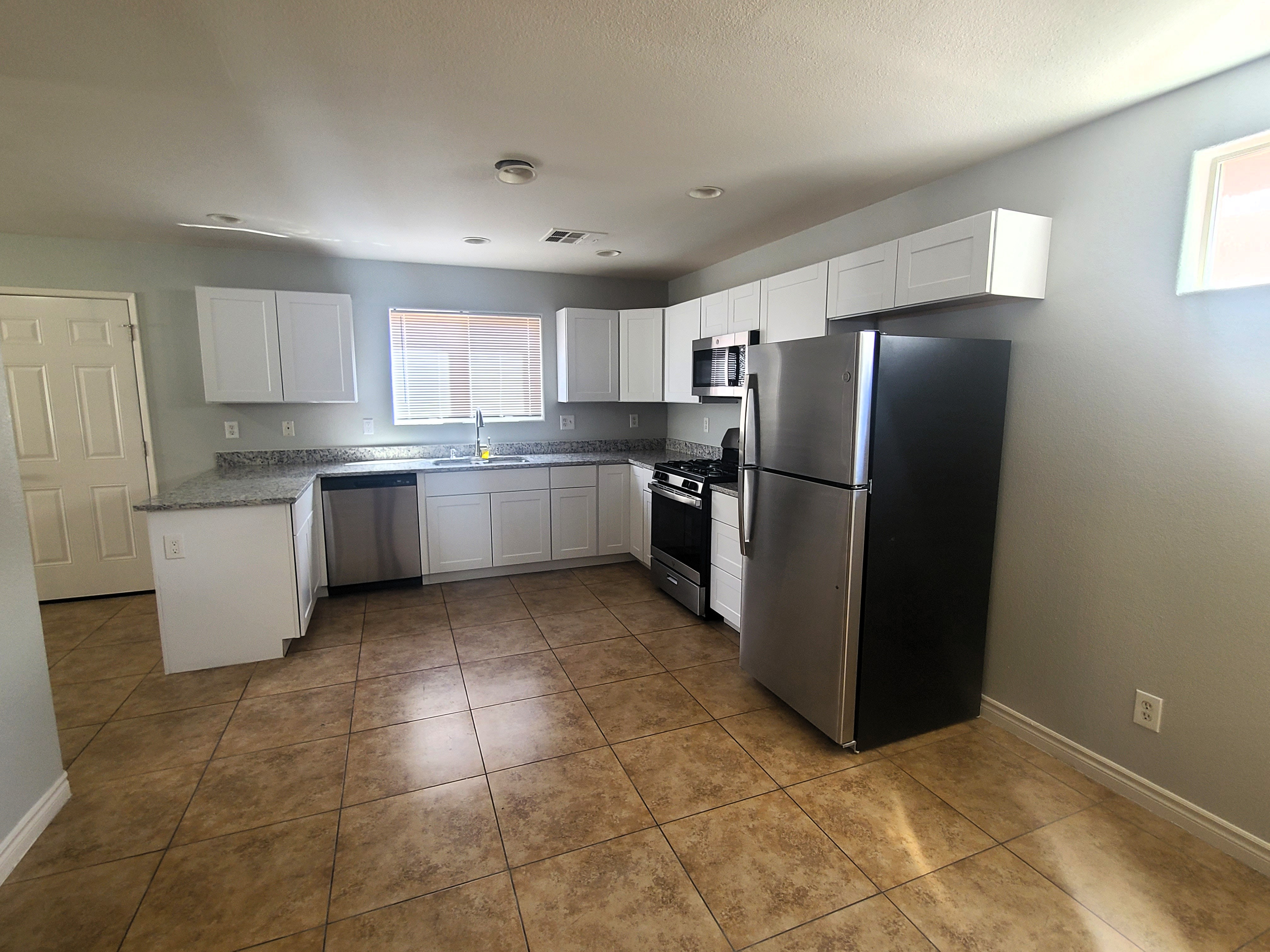 Kitchen — Modern Update